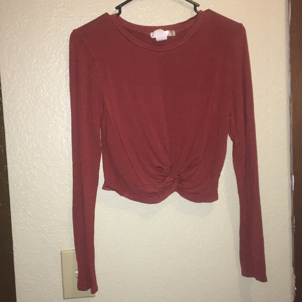 Burnt Orange long sleeve crop top 🤩